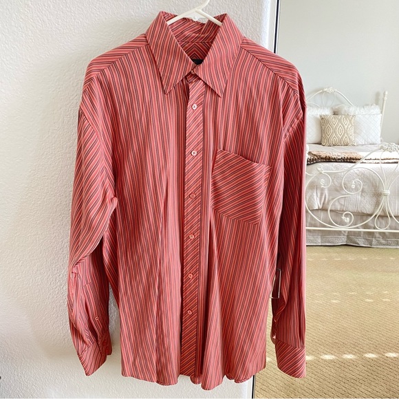 Like New Men's Salmon Red Bugatchi Button Down Dress Shirt Size Large - Picture 1 of 10